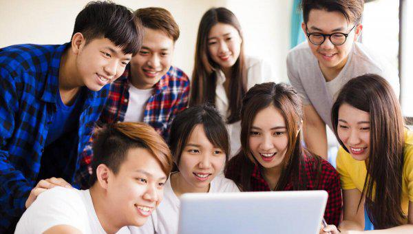 结婚后很压抑不快乐