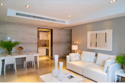 中央空调比一般空调费电吗 中央空调和普通空调哪个更费电