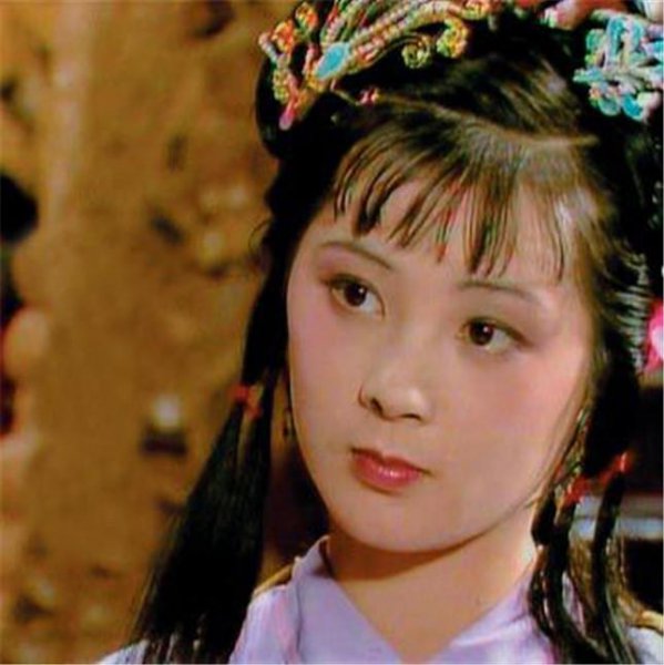 贾惜春到底是谁的女儿