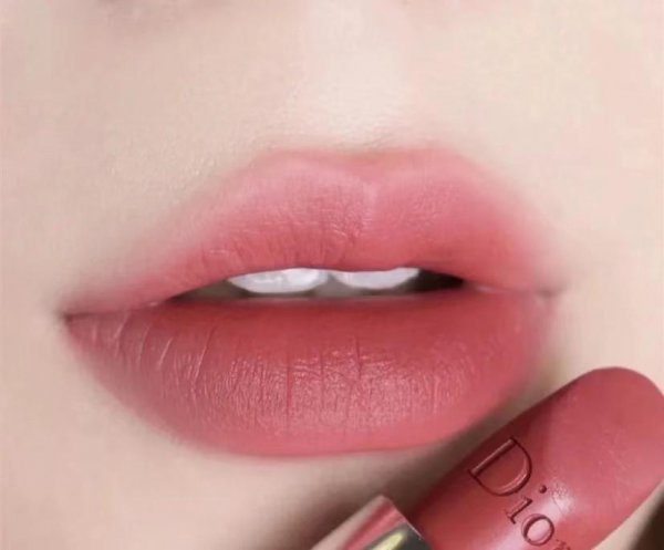 迪奥口红哪个颜色好看