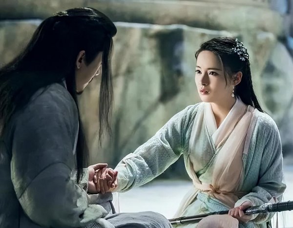 杨不悔喜欢张无忌吗