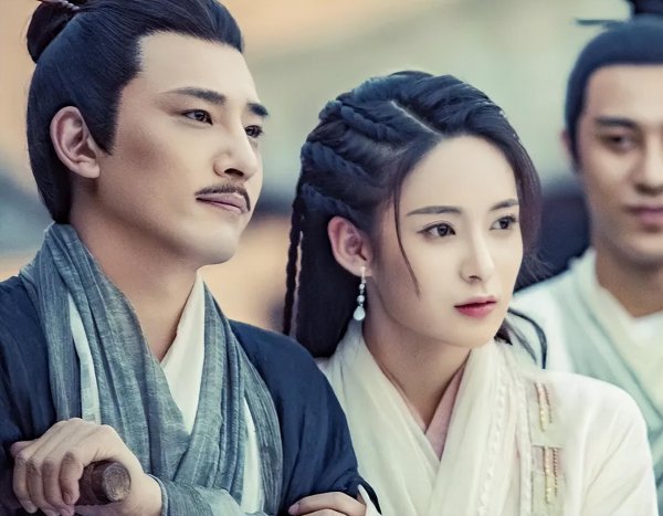 杨不悔喜欢张无忌吗