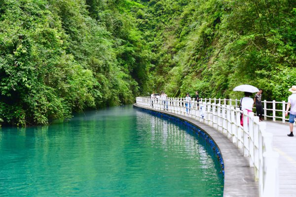 湖北恩施哪个季节去好