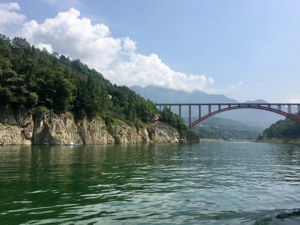 湖北恩施哪个季节去好