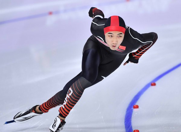 运动员高亭宇简介