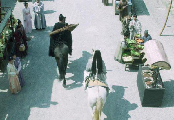 黄龙士是不是穿越的