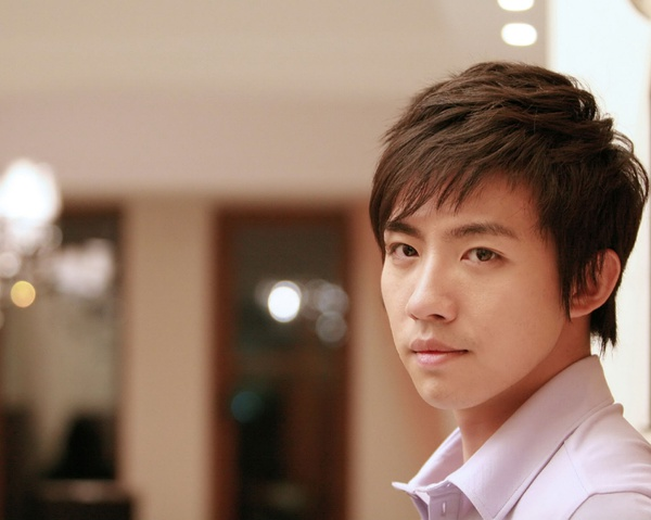 俞灏明个人简介和资料