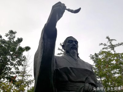 左丘明是哪个朝代的历史人物 左丘明人物简介及代表作品