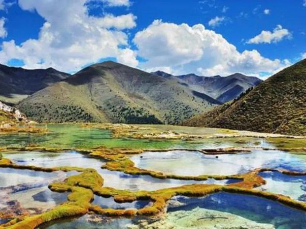 四川甘孜十大旅游景点