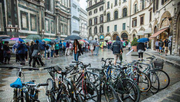 佛罗伦萨在哪个国家的地方