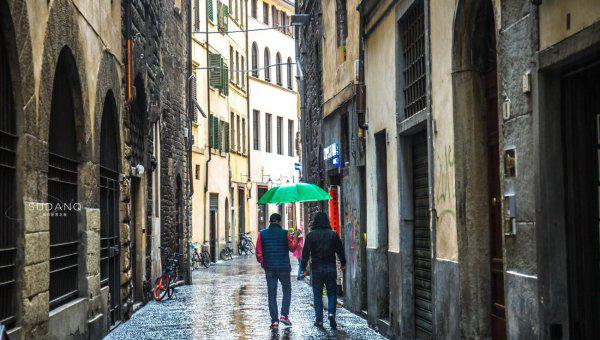 佛罗伦萨在哪个国家的地方