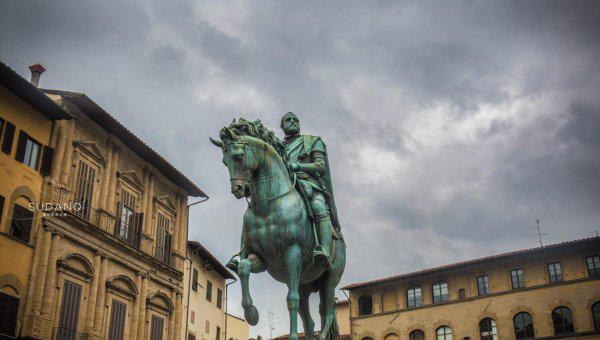 佛罗伦萨在哪个国家的地方