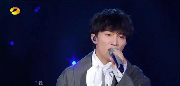 周深为什么去乌克兰留学