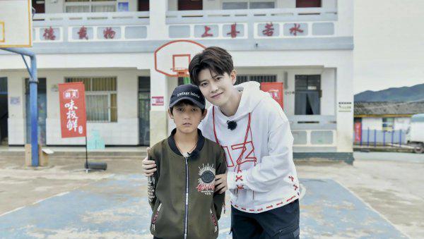 演员任嘉伦个人资料简介