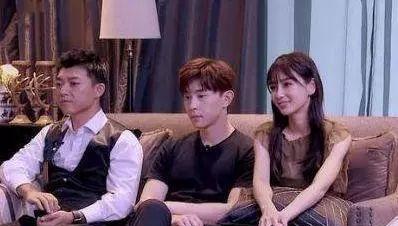 邓伦杨颖房车事件