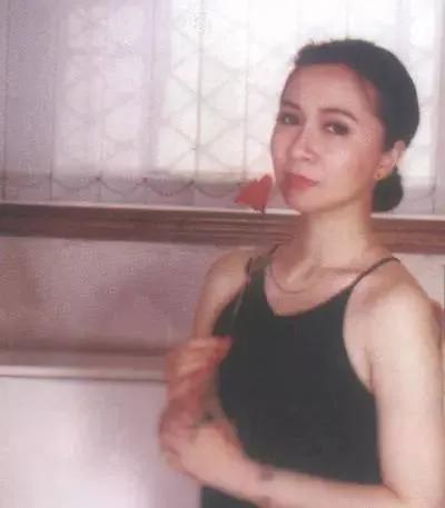 小品演员蔡明结了几次婚