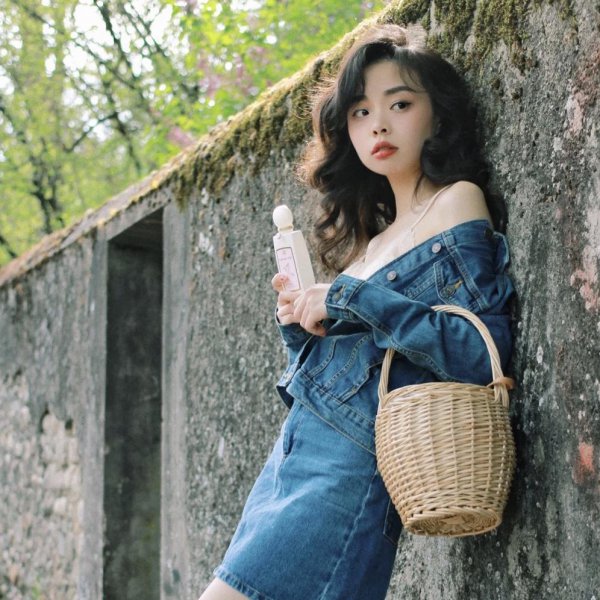 偏黑皮肤适合什么颜色的衣服