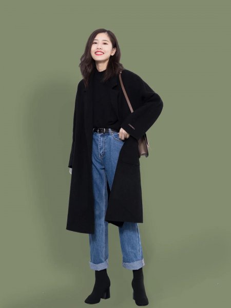 黑色鞋子怎么搭配衣服裤子