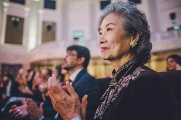 著名演员吕中个人资料简介