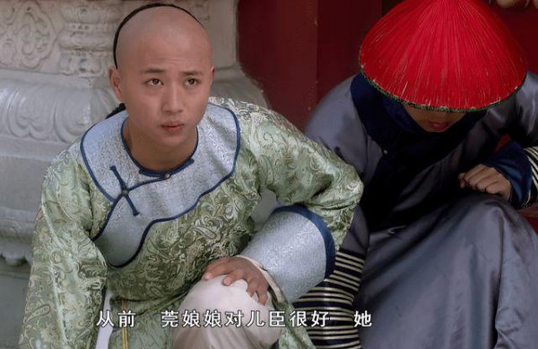 爱新觉罗·弘历的生母是谁