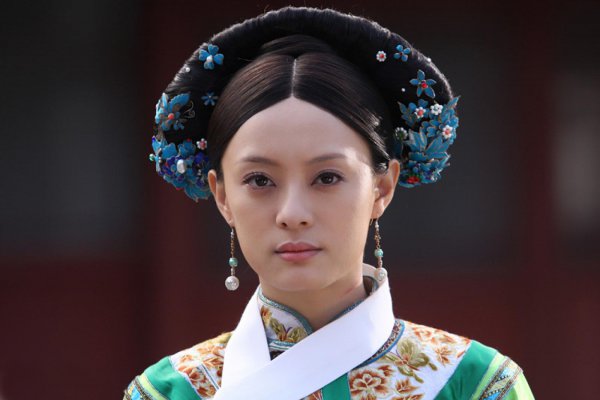 爱新觉罗·弘历的生母是谁