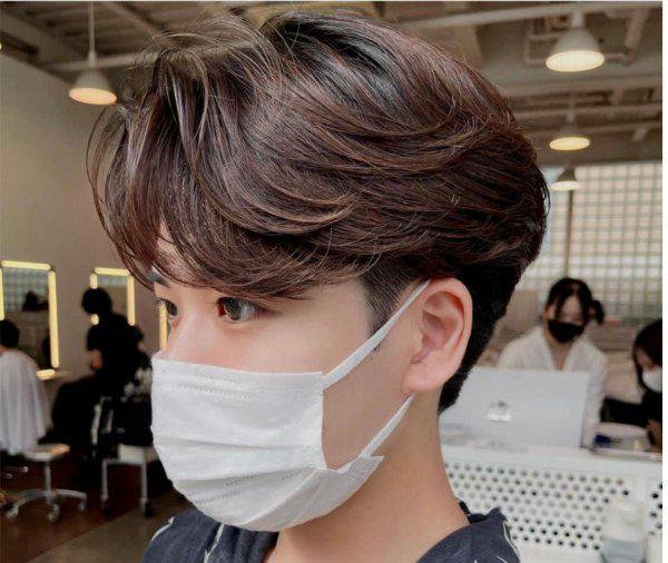 男生适合什么发型好看又帅气