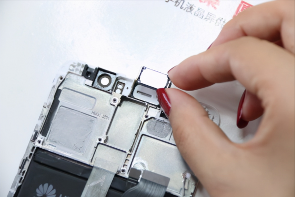 手机触摸屏点不动怎么办