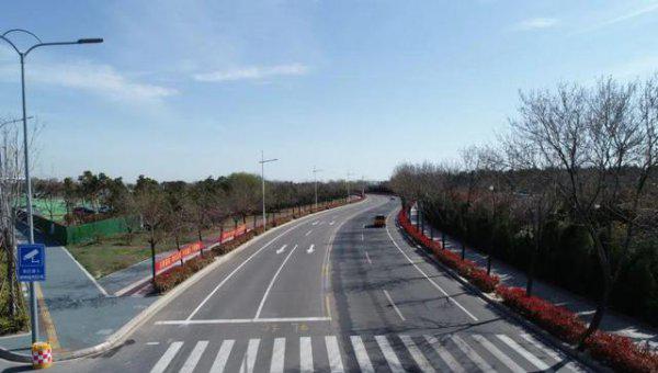 双黄虚线可以掉头吗