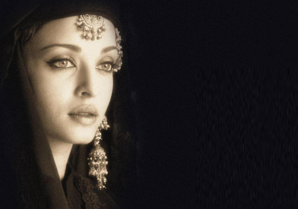 印度女明星全是高种姓