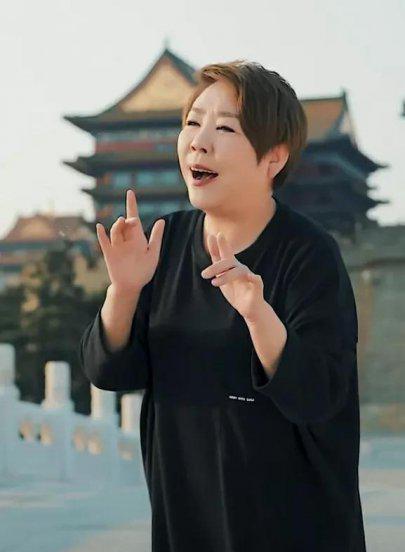 歌手衡越的个人资料简介