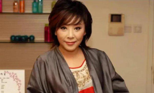 歌手衡越的个人资料简介