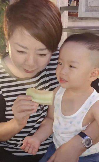 歌手衡越的个人资料简介