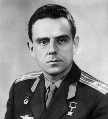 第一个死在太空的人