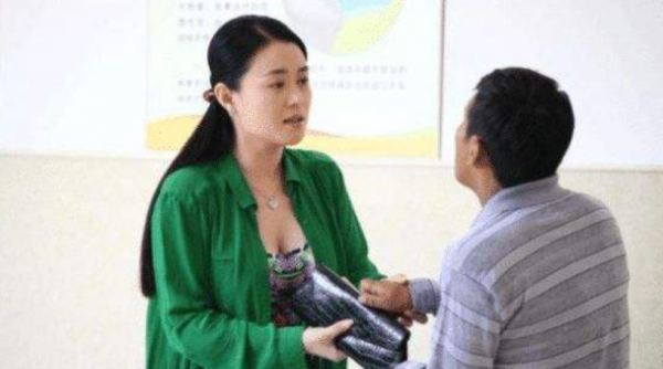 杨晓燕关婷娜关系