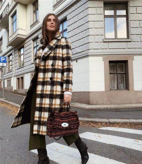 米色大衣穿搭禁忌