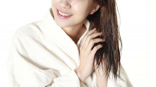 头发卷怎么办用什么才能变直