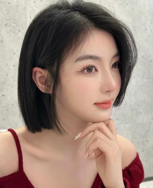 今年最流行的短发发型女