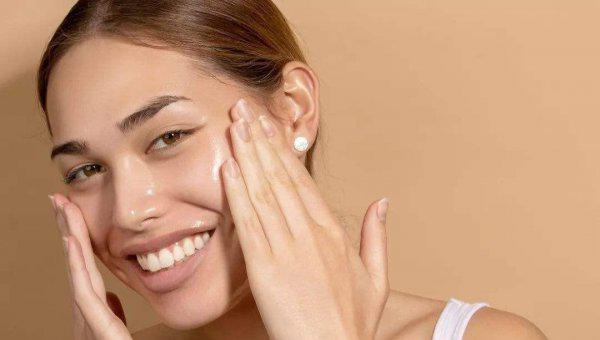 精华肌底液的正确使用顺序