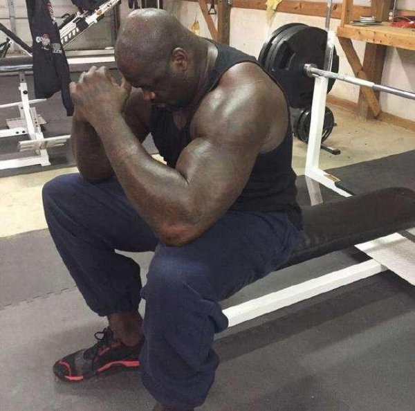 奥尼尔身高体重是多少