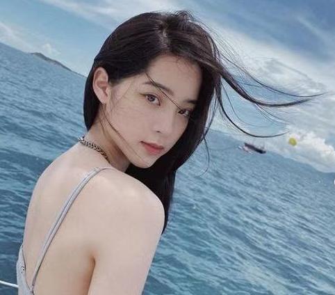 欧阳娜娜家境有多豪华