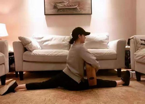 欧阳娜娜家境有多豪华