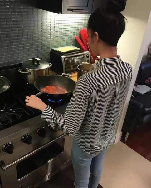 欧阳娜娜家境有多豪华