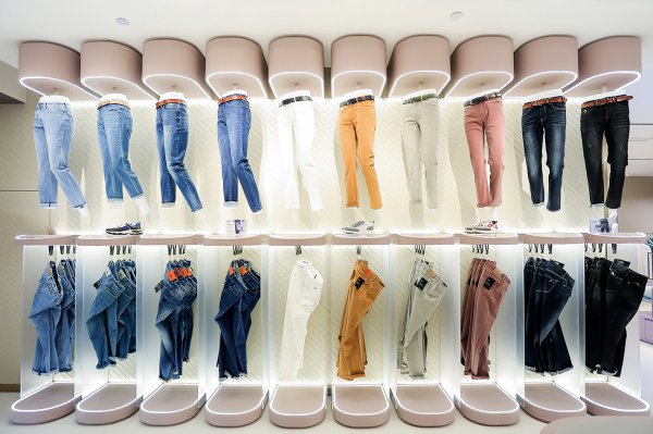 利郎和海澜之家哪个好