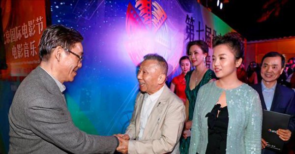 左宏元个人资料