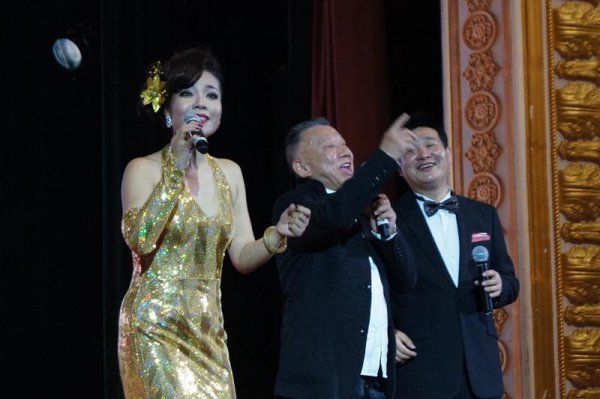 左宏元个人资料