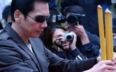 富豪向华强在香港实力有多大 香港真的无人敢惹向华强吗