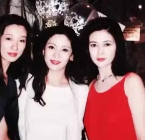 富豪向华强在香港实力有多大