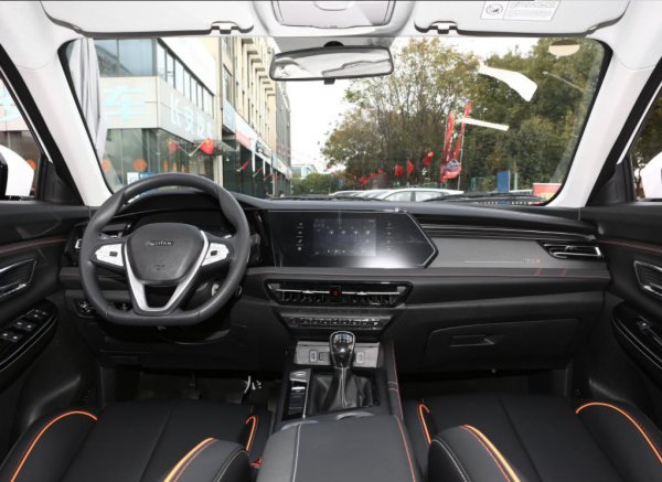 长安欧尚x7plus优缺点