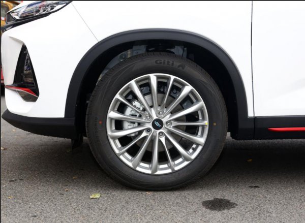 长安欧尚x7plus优缺点