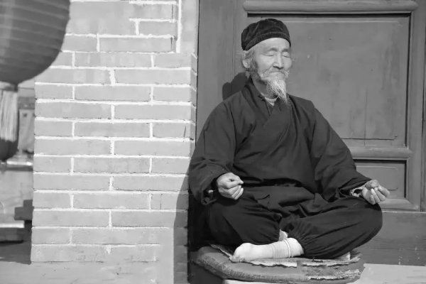 打坐为什么会看到鬼